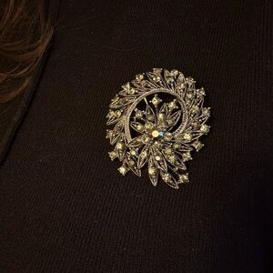 Elegant Silver Floral Brooch